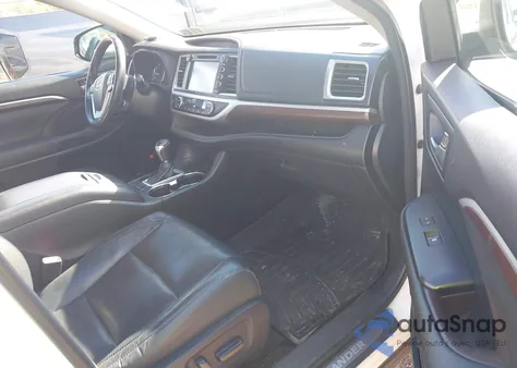 2015 Toyota Highlander Limited Platinum V6 from USA, damaged, VIN 5TDDKRFH6FS166039